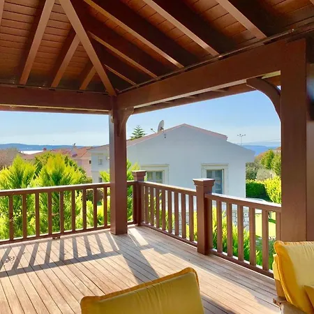 Private With Pool 150 M From The Sea - 4 Bathrooms - 8 People Vilă Çeşme